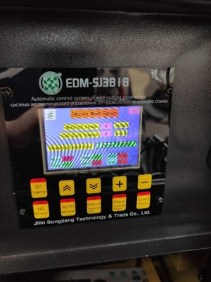 販売後サービス 超経済的なDk7725の金属用EDM機械