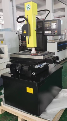 精密小穴EDM掘削機703A 掘削深さ370mm