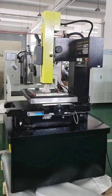 精密小穴EDM掘削機703A 掘削深さ370mm