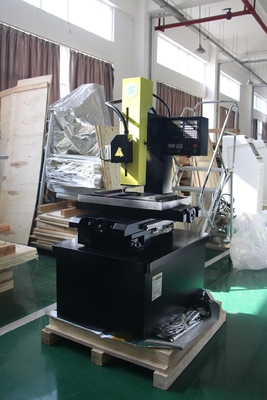高精度小穴掘削EDM機械 703SA 金属用