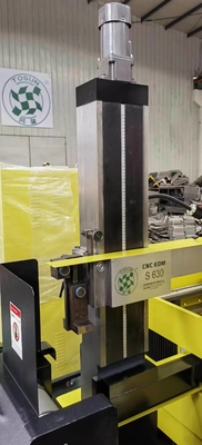 S630 CNC モリブデン線切断機 高級工件のためのEDM規格