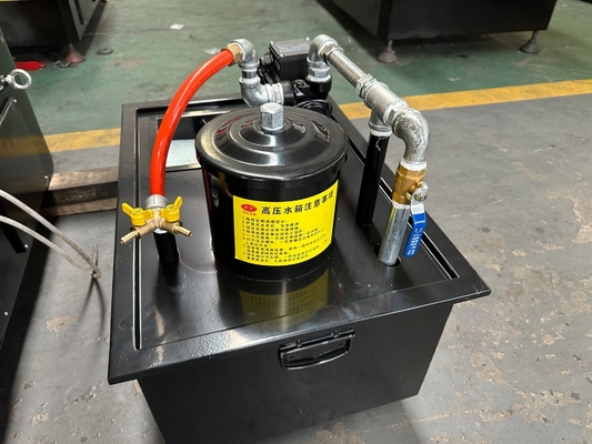 高精度 CNC 電線切断EDM機械 小型キャビネット