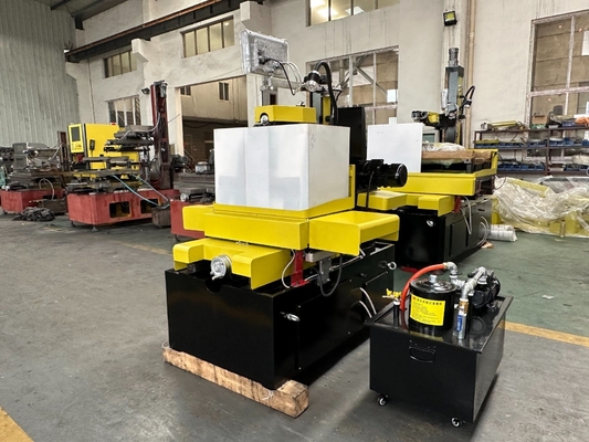スパークワーキング CNC 電動ワイヤ エロージョンカットEDM機械 M400 金属加工用