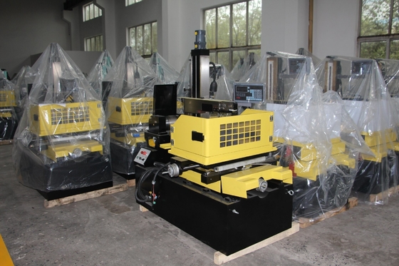 サーボモーター CNC 電動放電線切断機 A320c