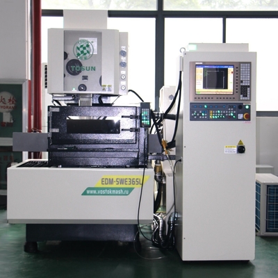 ワイヤ 切断 潜水式 CNC ブラス EDM Swe65SL 販売後サービス